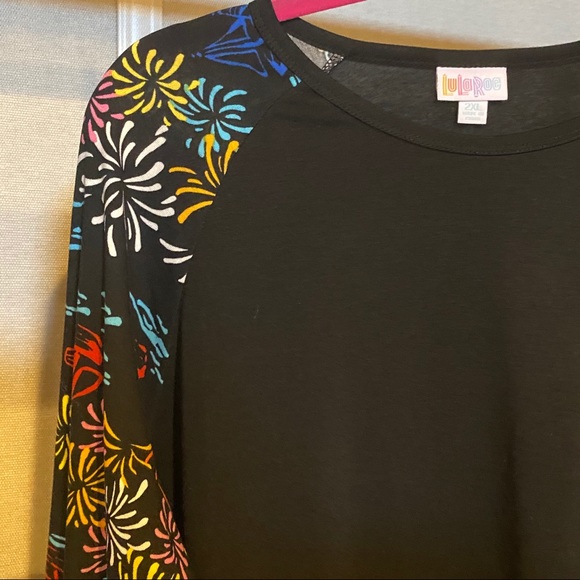 NWT LuLaRoe Fireworks Randy - Picture 3 of 5